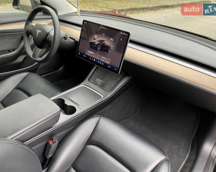 Чорний Тесла Модель 3, об'ємом двигуна 0 л та пробігом 146 тис. км за 20800 $, фото 45 на Automoto.ua