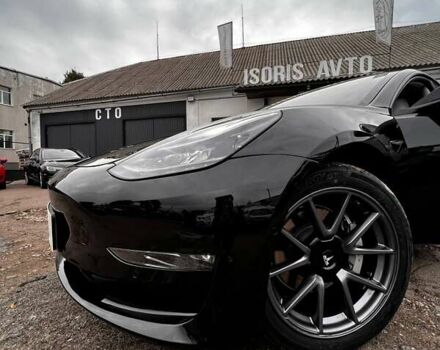 Черный Тесла Модель 3, объемом двигателя 0 л и пробегом 69 тыс. км за 21000 $, фото 17 на Automoto.ua