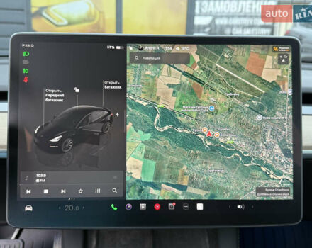 Черный Тесла Модель 3, объемом двигателя 0 л и пробегом 116 тыс. км за 20999 $, фото 49 на Automoto.ua