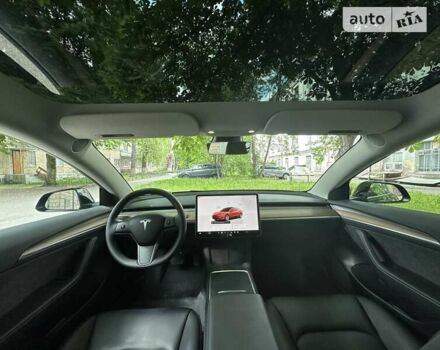Чорний Тесла Модель 3, об'ємом двигуна 0 л та пробігом 9 тис. км за 18900 $, фото 16 на Automoto.ua