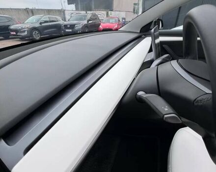 Черный Тесла Модель 3, объемом двигателя 0 л и пробегом 69 тыс. км за 21000 $, фото 24 на Automoto.ua