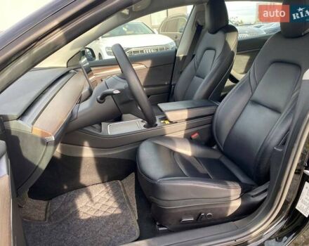 Чорний Тесла Модель 3, об'ємом двигуна 0 л та пробігом 49 тис. км за 20600 $, фото 9 на Automoto.ua