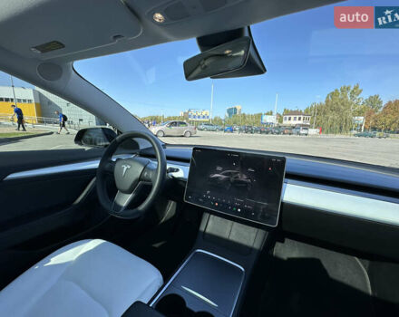 Тесла Модель 3 2022 у Запоріжжя на Automoto.ua Чорний Тесла Модель 3, об'ємом двигуна 0 л та пробігом 25 тис. км за 25499 $, фото 7 на Automoto.ua