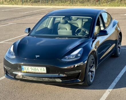 Чорний Тесла Модель 3, об'ємом двигуна 0 л та пробігом 14 тис. км за 19999 $, фото 3 на Automoto.ua