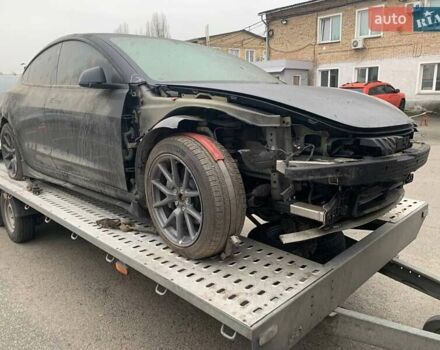 Черный Тесла Модель 3, объемом двигателя 0 л и пробегом 78 тыс. км за 17000 $, фото 1 на Automoto.ua