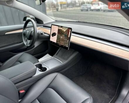 Чорний Тесла Модель 3, об'ємом двигуна 0 л та пробігом 45 тис. км за 25000 $, фото 22 на Automoto.ua