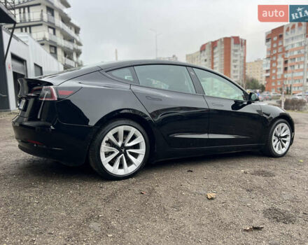 Чорний Тесла Модель 3, об'ємом двигуна 0 л та пробігом 154 тис. км за 17399 $, фото 6 на Automoto.ua