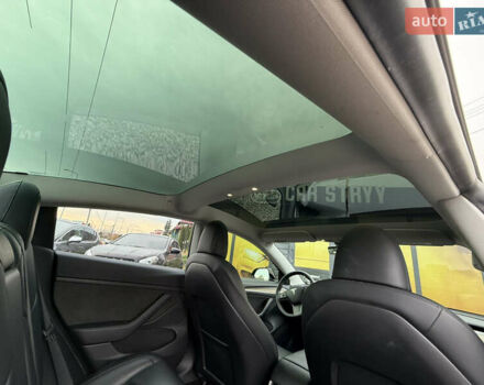 Черный Тесла Модель 3, объемом двигателя 0 л и пробегом 116 тыс. км за 20999 $, фото 34 на Automoto.ua