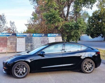 Тесла Модель 3 2022 в Днепре (Днепропетровске) на Automoto.ua Черный Тесла Модель 3, объемом двигателя 0 л и пробегом 56 тыс. км за 23500 $, фото 2 на Automoto.ua