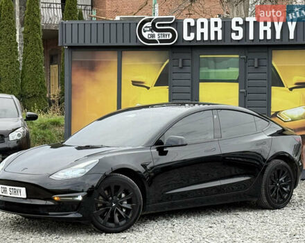 Черный Тесла Модель 3, объемом двигателя 0 л и пробегом 116 тыс. км за 20999 $, фото 6 на Automoto.ua