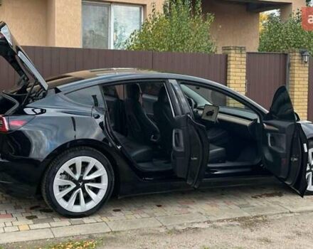 Чорний Тесла Модель 3, об'ємом двигуна 0 л та пробігом 96 тис. км за 20000 $, фото 1 на Automoto.ua