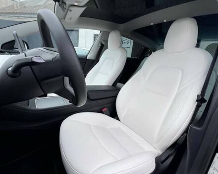 Черный Тесла Модель 3, объемом двигателя 0 л и пробегом 69 тыс. км за 21000 $, фото 27 на Automoto.ua