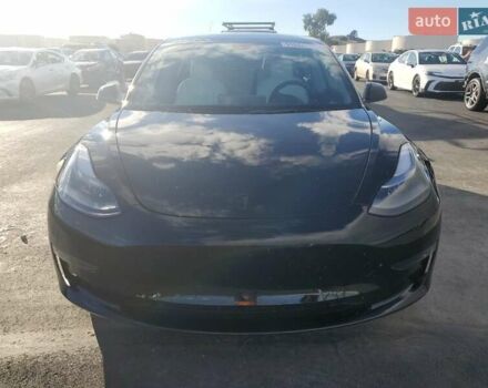 Чорний Тесла Модель 3, об'ємом двигуна 0 л та пробігом 67 тис. км за 5500 $, фото 4 на Automoto.ua