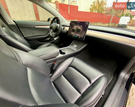 Чорний Тесла Модель 3, об'ємом двигуна 0 л та пробігом 146 тис. км за 20800 $, фото 46 на Automoto.ua