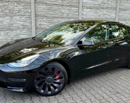 Черный Тесла Модель 3, объемом двигателя 0 л и пробегом 70 тыс. км за 13900 $, фото 1 на Automoto.ua