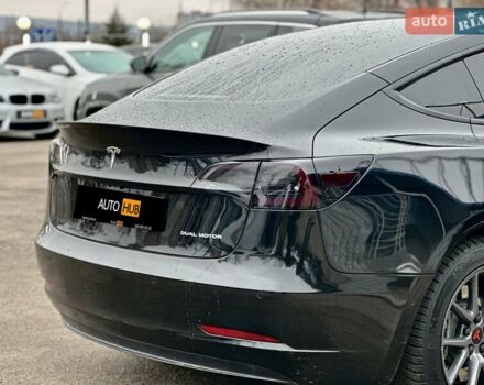 Черный Тесла Модель 3, объемом двигателя 0 л и пробегом 56 тыс. км за 23700 $, фото 8 на Automoto.ua