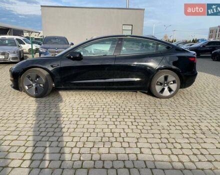 Чорний Тесла Модель 3, об'ємом двигуна 0 л та пробігом 49 тис. км за 20600 $, фото 3 на Automoto.ua