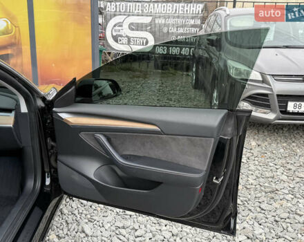 Черный Тесла Модель 3, объемом двигателя 0 л и пробегом 116 тыс. км за 20999 $, фото 31 на Automoto.ua