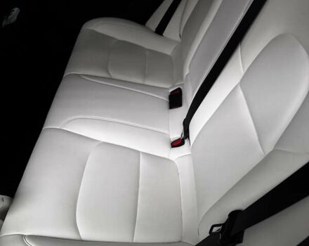 Чорний Тесла Модель 3, об'ємом двигуна 0 л та пробігом 47 тис. км за 22300 $, фото 22 на Automoto.ua