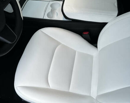 Черный Тесла Модель 3, объемом двигателя 0 л и пробегом 43 тыс. км за 27800 $, фото 13 на Automoto.ua