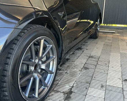 Черный Тесла Модель 3, объемом двигателя 0 л и пробегом 220 тыс. км за 16900 $, фото 2 на Automoto.ua