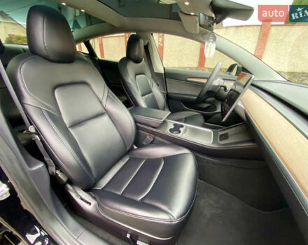 Чорний Тесла Модель 3, об'ємом двигуна 0 л та пробігом 146 тис. км за 20800 $, фото 44 на Automoto.ua