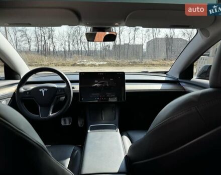 Черный Тесла Модель 3, объемом двигателя 0 л и пробегом 60 тыс. км за 23999 $, фото 22 на Automoto.ua