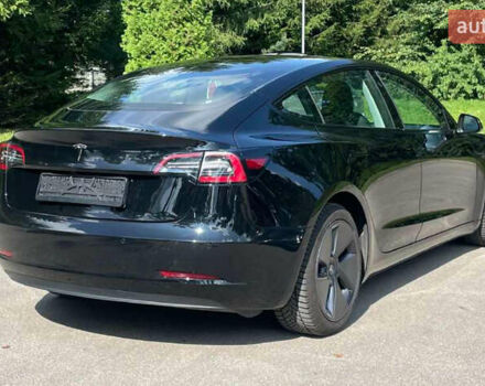 Чорний Тесла Модель 3, об'ємом двигуна 0 л та пробігом 117 тис. км за 16100 $, фото 5 на Automoto.ua