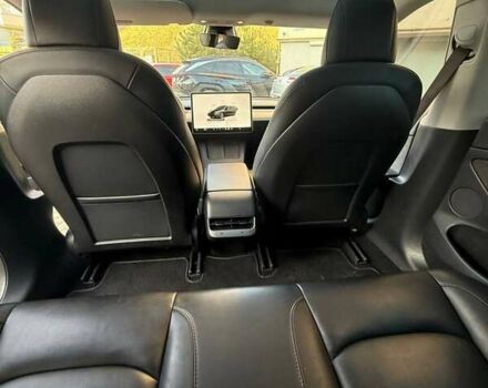 Чорний Тесла Модель 3, об'ємом двигуна 0 л та пробігом 92 тис. км за 21000 $, фото 20 на Automoto.ua