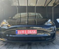 Тесла Модель 3 2022 в Ужгороде на Automoto.ua Черный Тесла Модель 3, объемом двигателя 0 л и пробегом 230 тыс. км за 15999 $, фото 2 на Automoto.ua