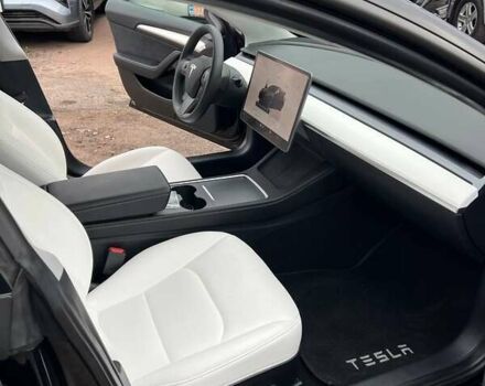 Черный Тесла Модель 3, объемом двигателя 0 л и пробегом 69 тыс. км за 21000 $, фото 6 на Automoto.ua
