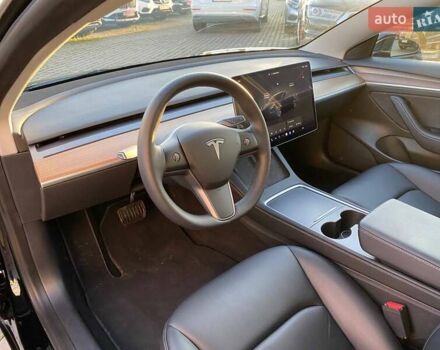 Тесла Модель 3 2022 в Львове на Automoto.ua Черный Тесла Модель 3, объемом двигателя 0 л и пробегом 61 тыс. км за 21900 $, фото 9 на Automoto.ua
