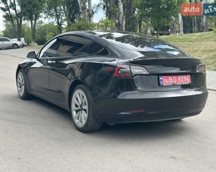 Чорний Тесла Модель 3, об'ємом двигуна 0 л та пробігом 60 тис. км за 22300 $, фото 3 на Automoto.ua