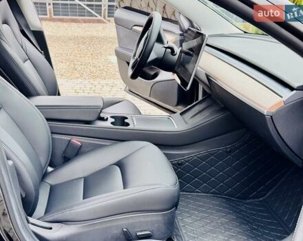 Черный Тесла Модель 3, объемом двигателя 0 л и пробегом 73 тыс. км за 23999 $, фото 32 на Automoto.ua