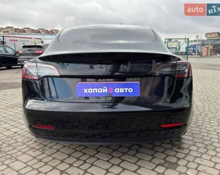 Чорний Тесла Модель 3, об'ємом двигуна 0 л та пробігом 75 тис. км за 27500 $, фото 6 на Automoto.ua