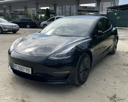 Чорний Тесла Модель 3, об'ємом двигуна 0 л та пробігом 16 тис. км за 23000 $, фото 2 на Automoto.ua