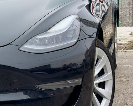 Чорний Тесла Модель 3, об'ємом двигуна 0 л та пробігом 160 тис. км за 17999 $, фото 51 на Automoto.ua