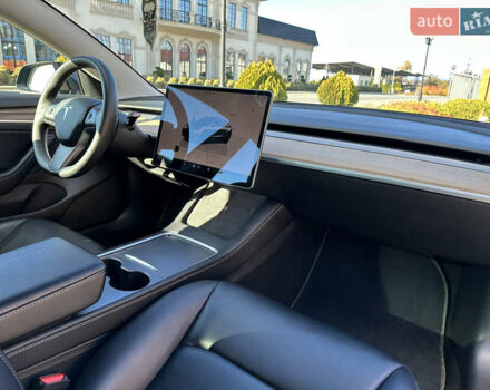 Черный Тесла Модель 3, объемом двигателя 0 л и пробегом 55 тыс. км за 25000 $, фото 14 на Automoto.ua