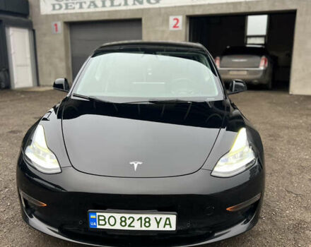 Чорний Тесла Модель 3, об'ємом двигуна 0 л та пробігом 154 тис. км за 17399 $, фото 3 на Automoto.ua
