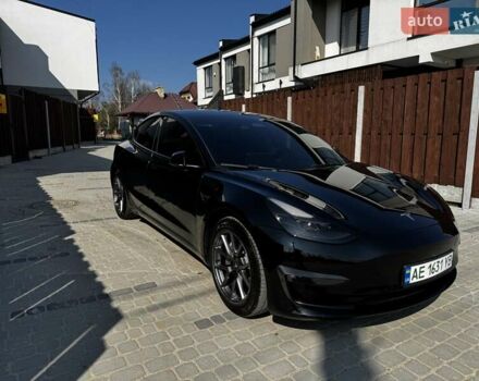 Черный Тесла Модель 3, объемом двигателя 0 л и пробегом 60 тыс. км за 23999 $, фото 7 на Automoto.ua