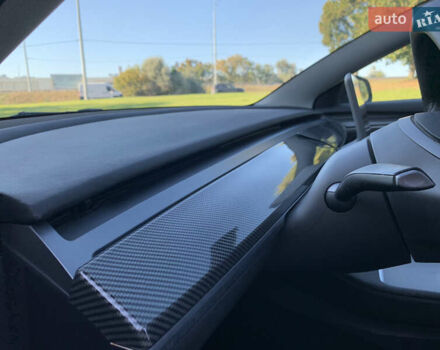 Тесла Модель 3 2022 в Киеве на Automoto.ua Черный Тесла Модель 3, объемом двигателя 0 л и пробегом 93 тыс. км за 19950 $, фото 34 на Automoto.ua