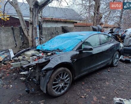 Чорний Тесла Модель 3, об'ємом двигуна 0 л та пробігом 95 тис. км за 11300 $, фото 1 на Automoto.ua