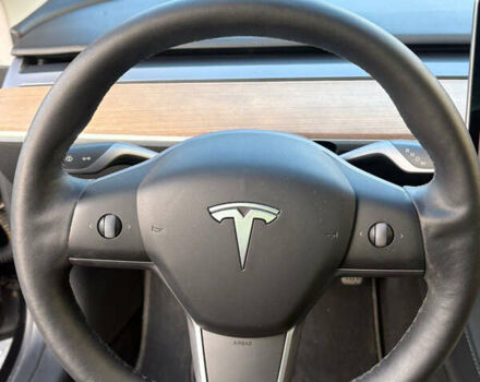 Тесла Модель 3 2022 у Рівному на Automoto.ua Чорний Тесла Модель 3, об'ємом двигуна 0 л та пробігом 78 тис. км за 19800 $, фото 25 на Automoto.ua