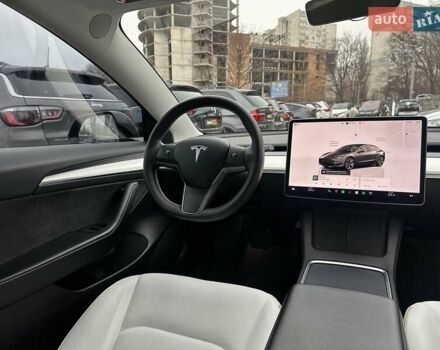 Черный Тесла Модель 3, объемом двигателя 0 л и пробегом 56 тыс. км за 23700 $, фото 14 на Automoto.ua