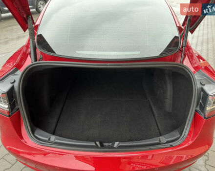 Черный Тесла Модель 3, объемом двигателя 0 л и пробегом 171 тыс. км за 16300 $, фото 36 на Automoto.ua