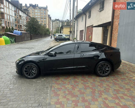 Чорний Тесла Модель 3, об'ємом двигуна 0 л та пробігом 43 тис. км за 22500 $, фото 2 на Automoto.ua