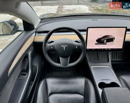 Чорний Тесла Модель 3, об'ємом двигуна 0 л та пробігом 160 тис. км за 17999 $, фото 14 на Automoto.ua