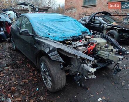 Чорний Тесла Модель 3, об'ємом двигуна 0 л та пробігом 95 тис. км за 11300 $, фото 4 на Automoto.ua