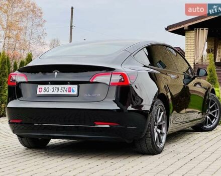 Черный Тесла Модель 3, объемом двигателя 0 л и пробегом 73 тыс. км за 23999 $, фото 24 на Automoto.ua