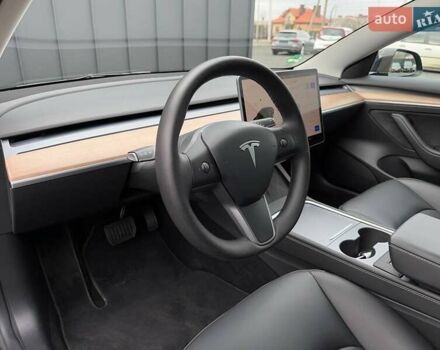 Чорний Тесла Модель 3, об'ємом двигуна 0 л та пробігом 45 тис. км за 25000 $, фото 17 на Automoto.ua